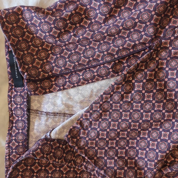 Fun patterned stretchy pants - Picture 3 of 3